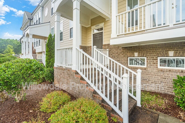 Building Photo - 8002 Reedybrook Crossing