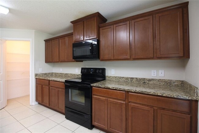 Building Photo - 5509 Superior Dr