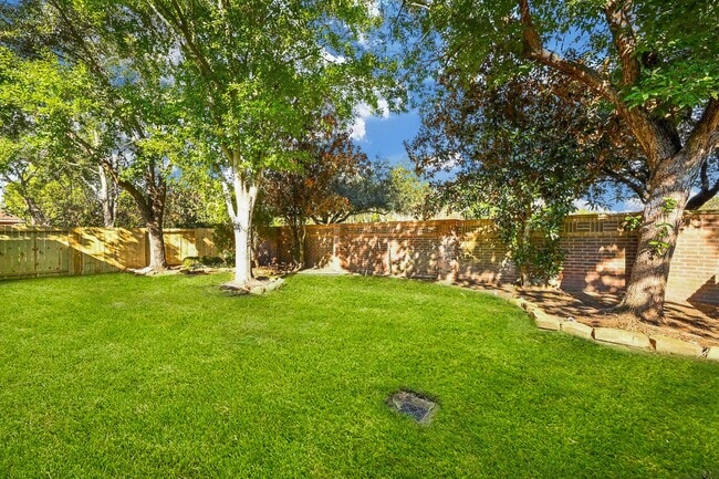 Building Photo - 7431 Baldwin Crossing