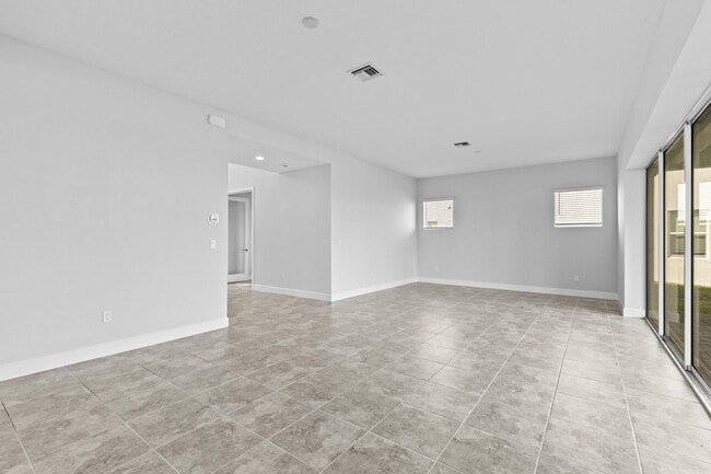 Building Photo - 5338 Liberty Ln