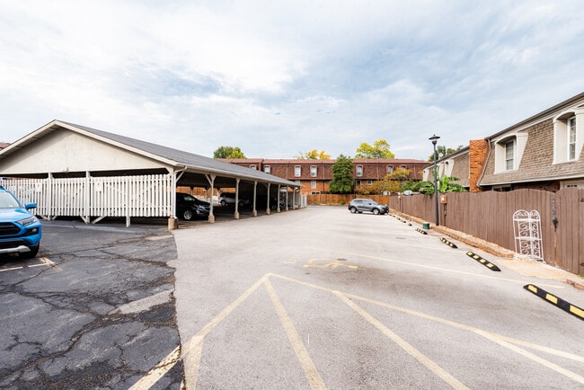Covered Parking Spot (1) - 4329 Chateau de Ville Dr