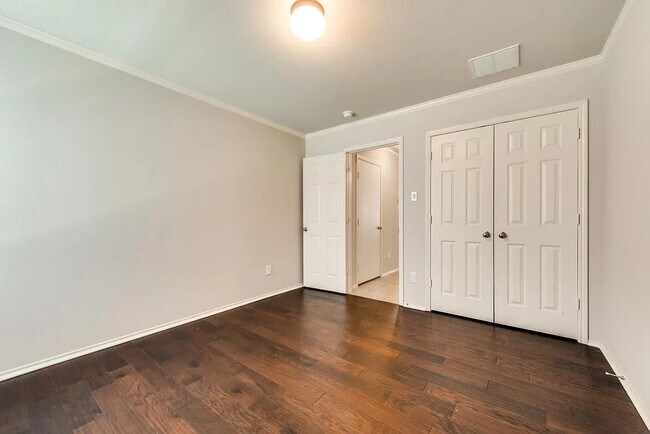 2nd Bedroom - 10534 Midway Dr