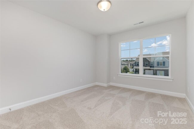 Building Photo - 6258 Tea Olive Dr