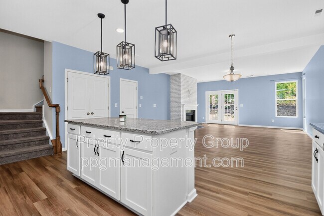 Building Photo - 3010 Eagle Ridge Ln