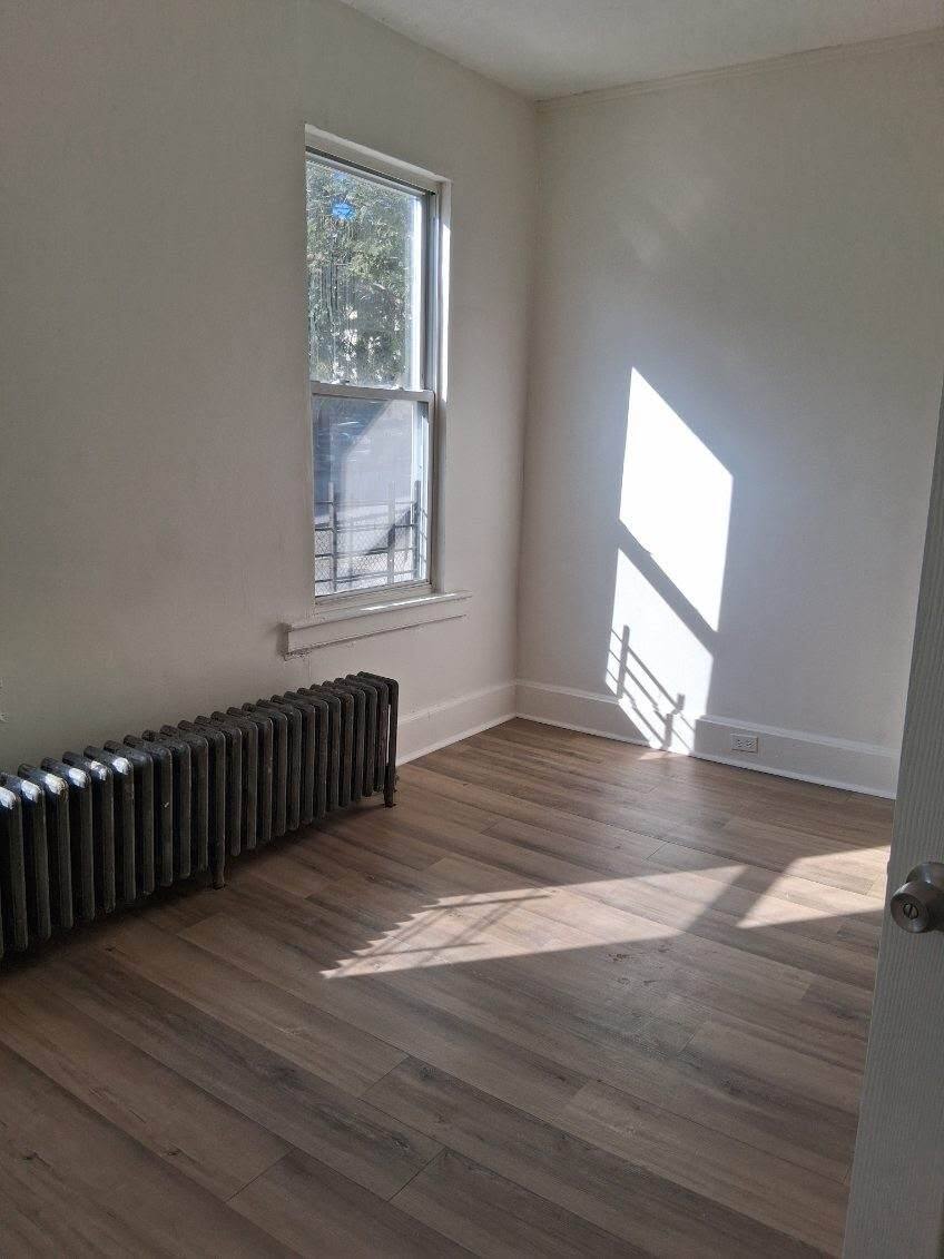 Building Photo - 26 Vineyard Ave