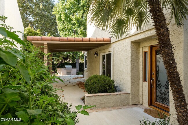 Building Photo - 3805 Mainsail Cir