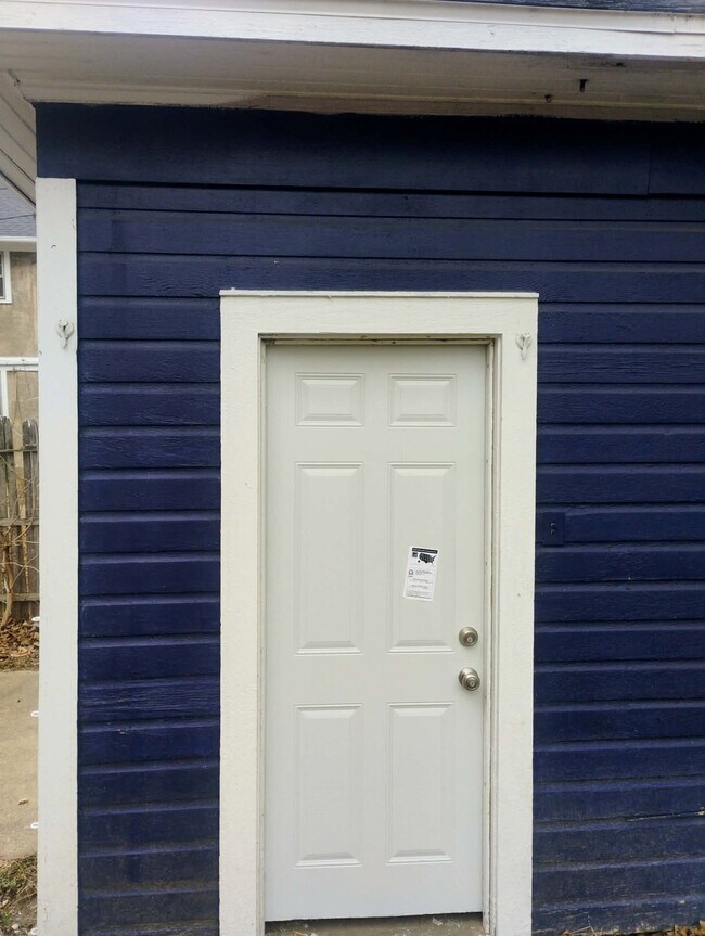 Building Photo - 1436 Palmetto Ave