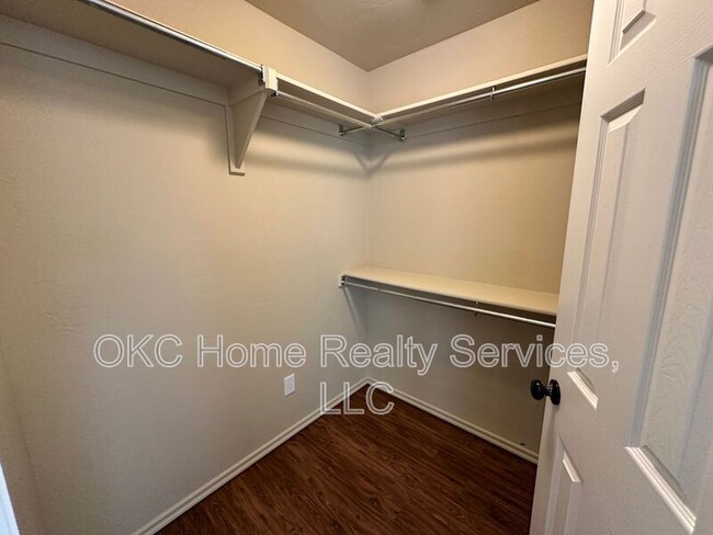 Building Photo - 2620 NW 183rd St