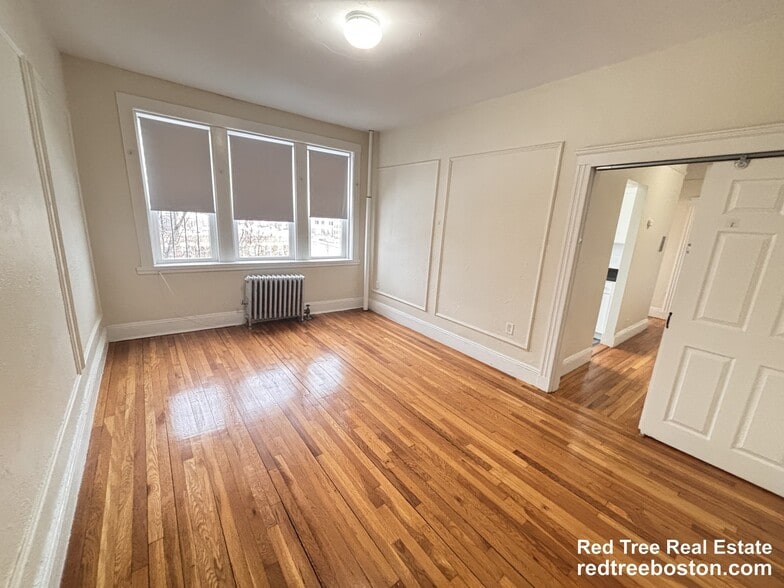 Building Photo - 1687 Commonwealth Ave