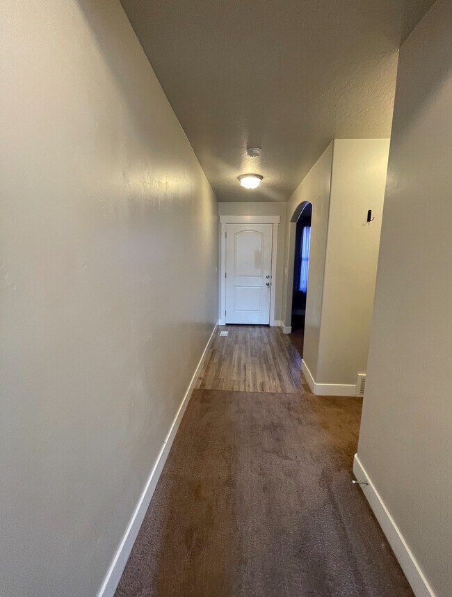 Building Photo - 3947 W 1750 N