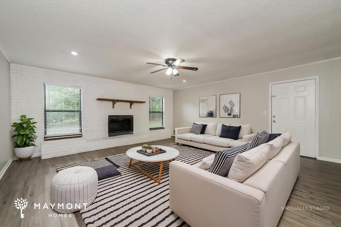Building Photo - 4750 Kempston Dr