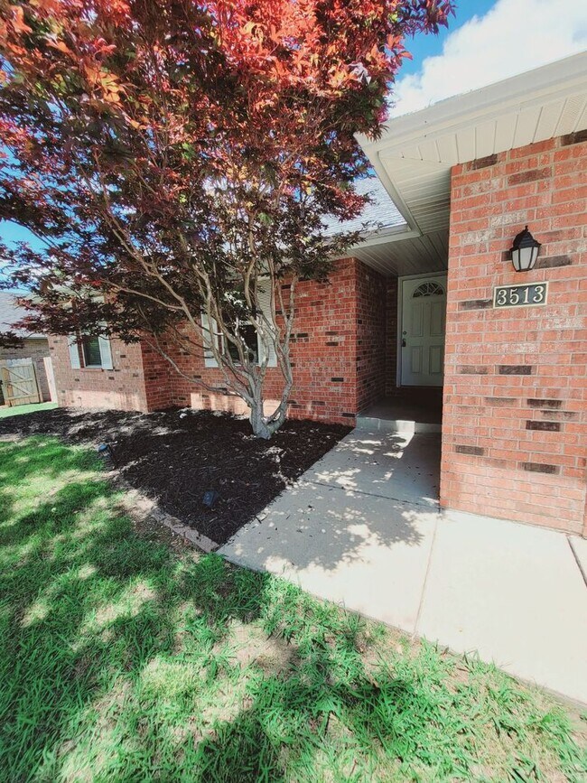 Primary Photo - Great Southwest Location - Kickapoo, Chero...