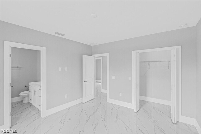 Building Photo - 633 Windermere Dr