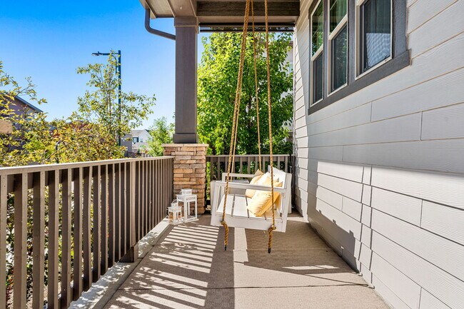 Building Photo - 9325 E 58th Dr