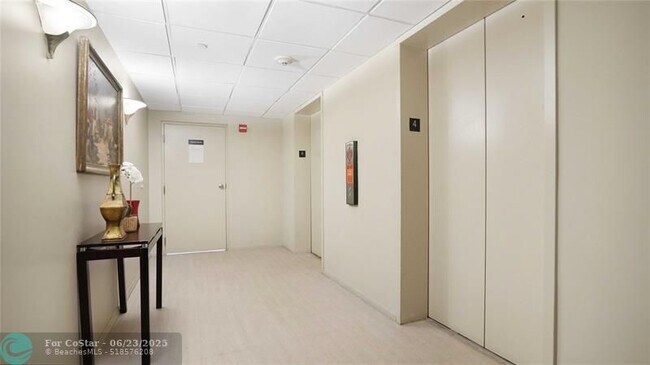 Building Photo - 3031 N Ocean Blvd