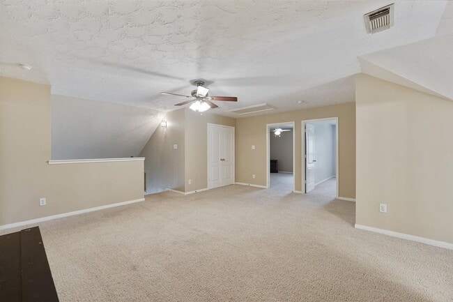 Building Photo - 4426 Park Bend Dr