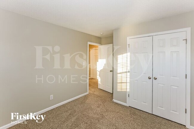 Building Photo - 11808 Mourning Dove Ln
