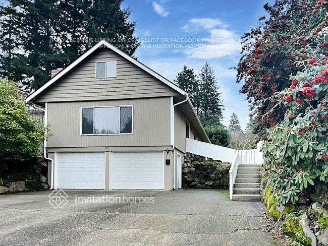 Building Photo - 359 Del Monte Ave