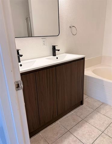 Building Photo - 901 Mill Branch Dr