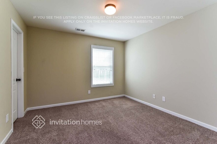 Building Photo - 6832 Grand Hickory Dr