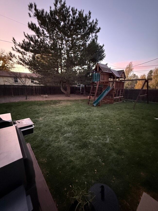 Building Photo - 7923 S Carr Ct