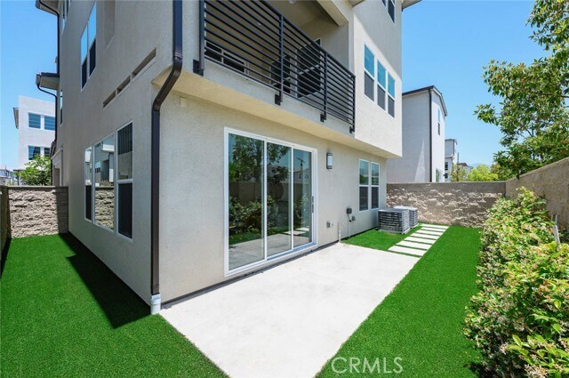 Building Photo - 210 Pin Ln