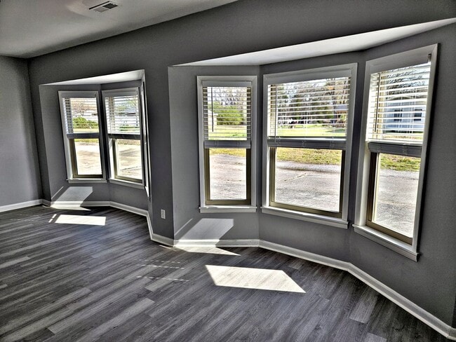 Building Photo - ***Move In Special***HOUSE FOR RENT - PRIC...