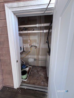 Building Photo - 25 Adams Ave