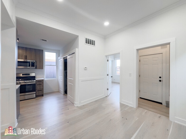 Building Photo - 2129 N Bingham St