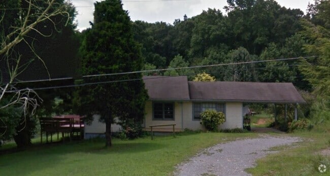 Building Photo - 2138 Fate Conn Road