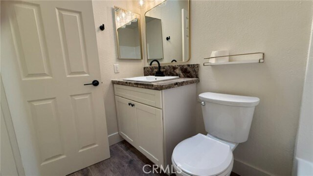 Building Photo - 39233 Rising Hill Dr