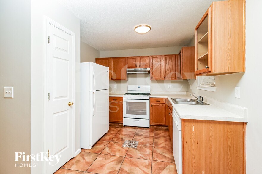 Building Photo - 4634 Idlewood Park