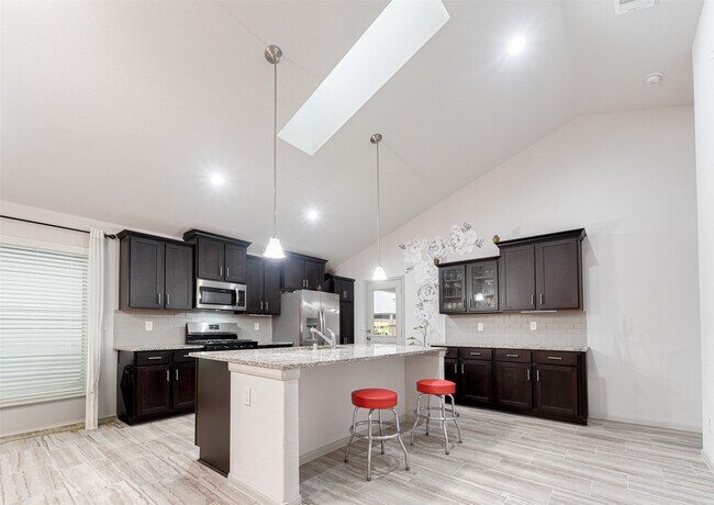 Building Photo - 9857 Gln Brk Ln