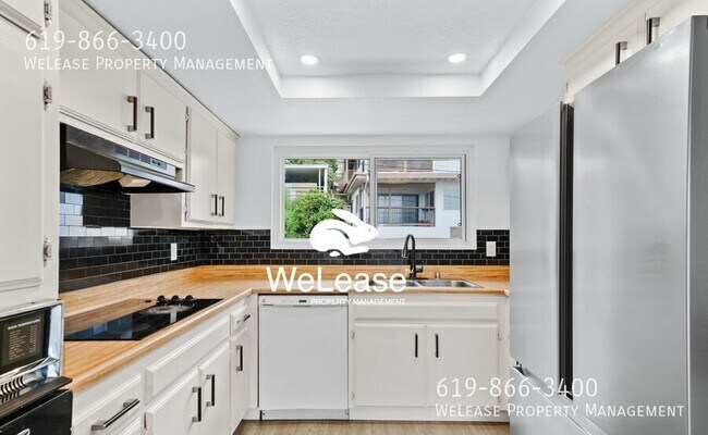 Building Photo - 8036 Lemon Ave