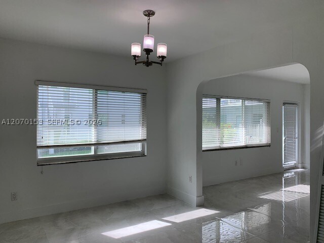 Building Photo - 7207 Bay Dr E