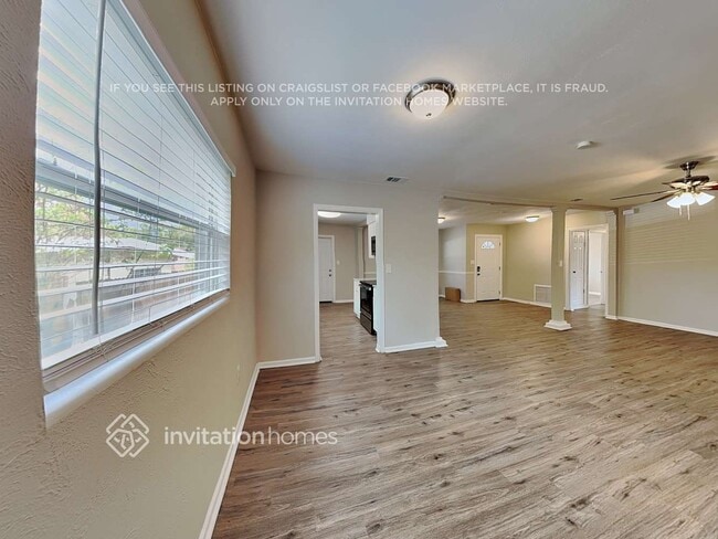 Building Photo - 1720 Newton St