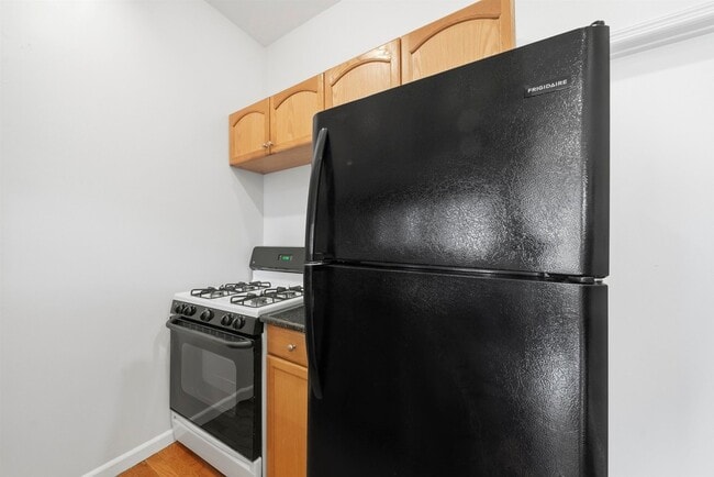 Building Photo - 800 Ocean Ave