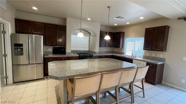 Building Photo - 6384 Stag Hollow Ct