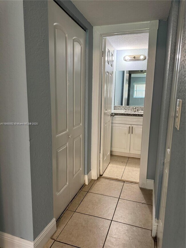 Building Photo - 3710 NW 21st St