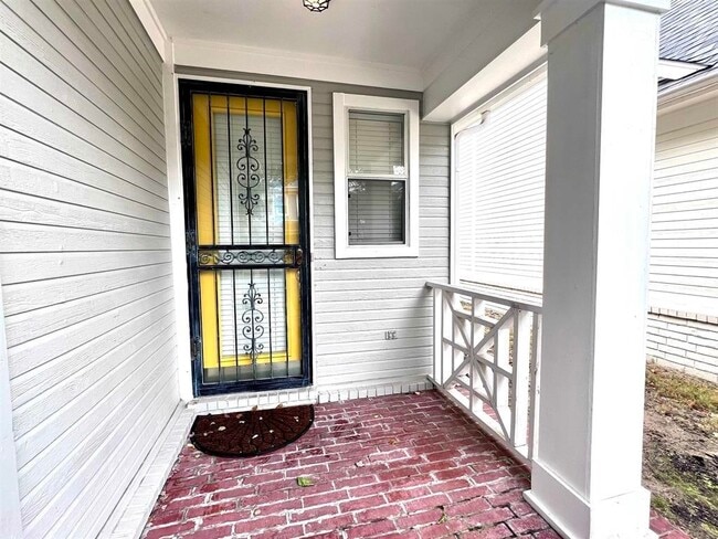 Building Photo - 1175 Harbor River Dr