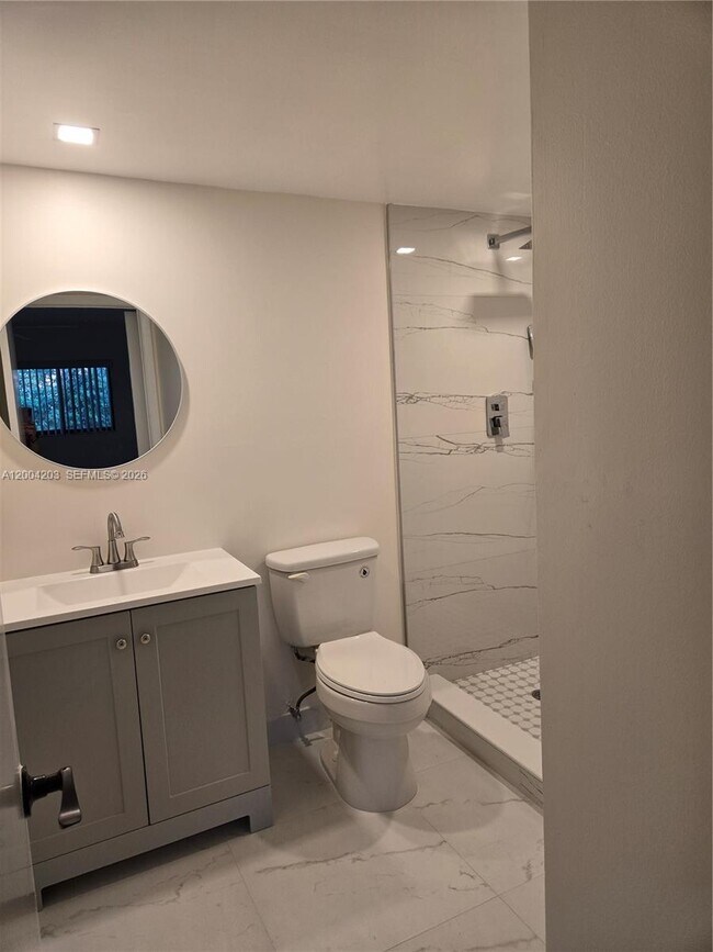 Building Photo - 9610 S Belfort Cir