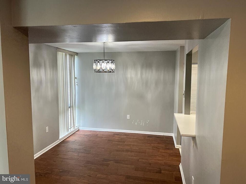 Building Photo - 8671 Greenbelt Rd