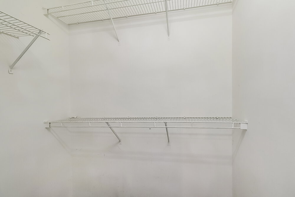 Building Photo - 544 Basswood Way