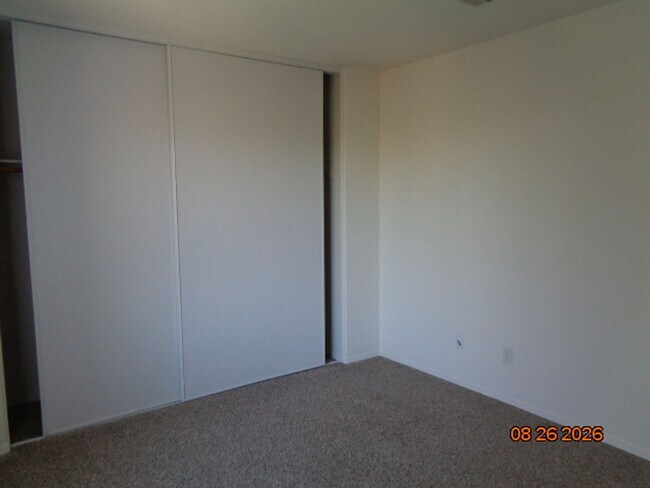 Building Photo - 6721 Princessa Dr
