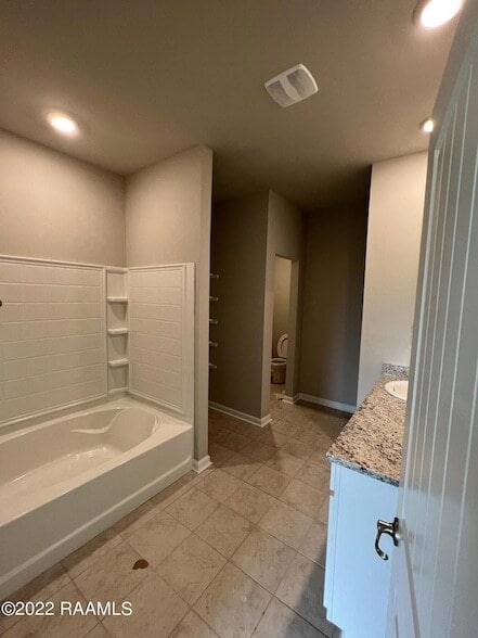 Building Photo - 213 Garden Oaks Ave