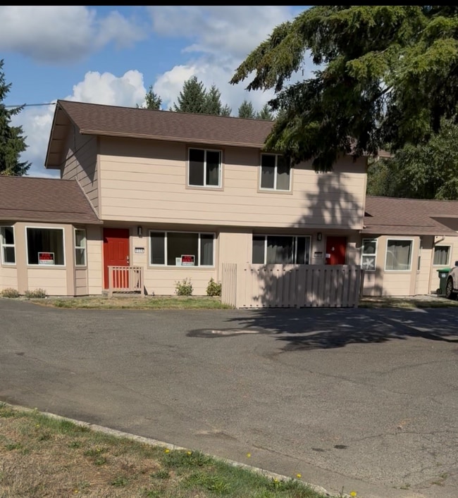 Building Photo - 9508 Tilley Rd SW