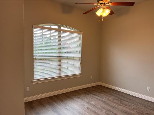 Building Photo - 801 Lake Cypress Ln