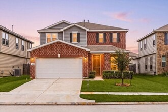 Building Photo - 14626 Lofty Cedar Dr