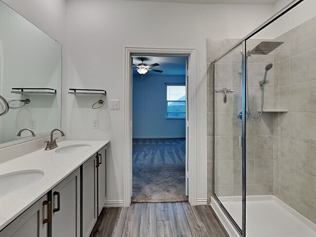 Building Photo - 7209 Dandelion Rd