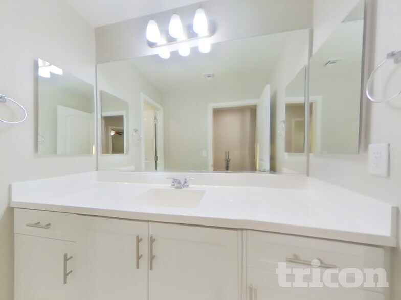 Building Photo - 12563 W Gentle Rain Rd